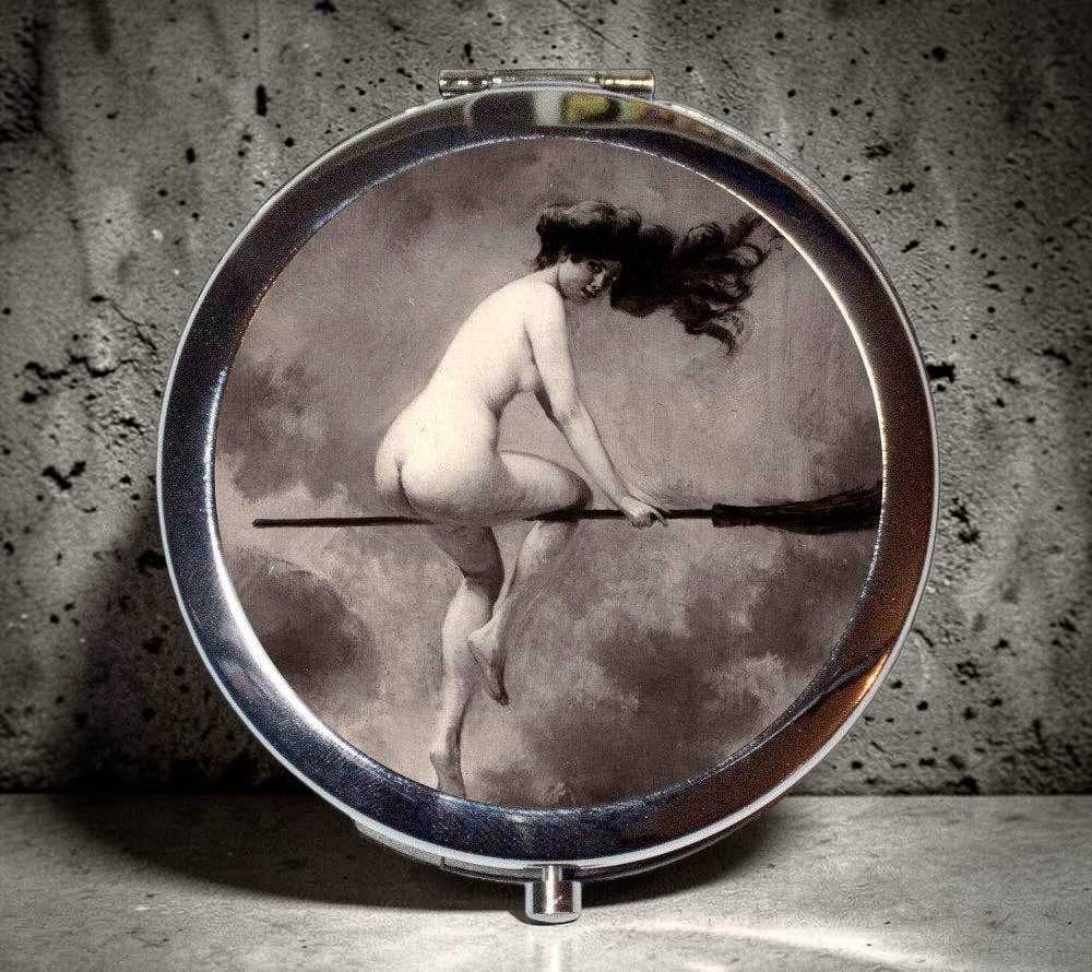 Deadly Reflections Compact Collection