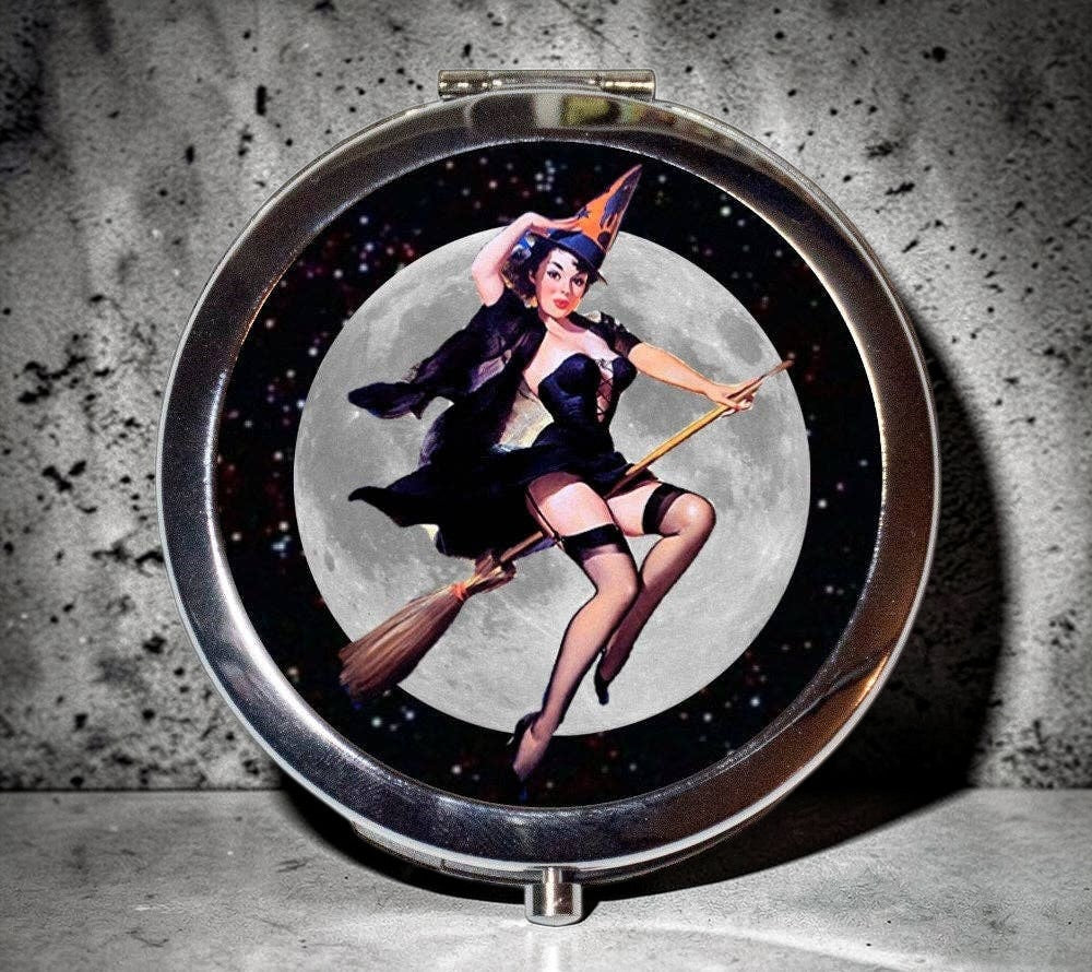 Deadly Reflections Compact Collection
