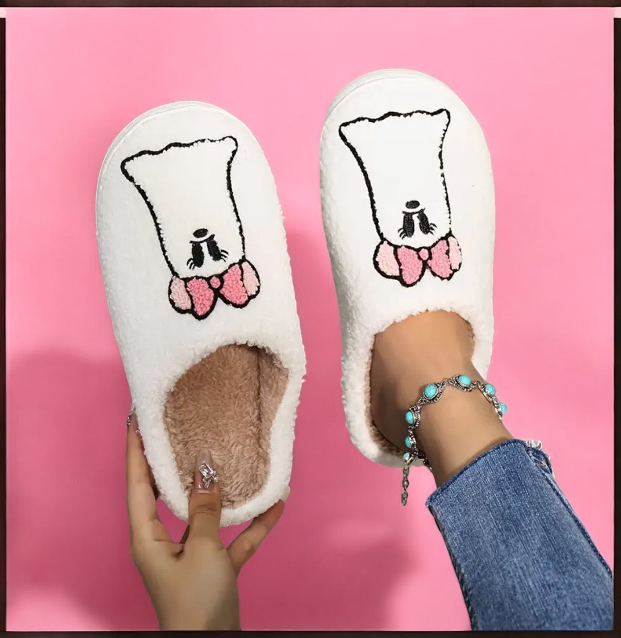 Minnie Boo Slippers