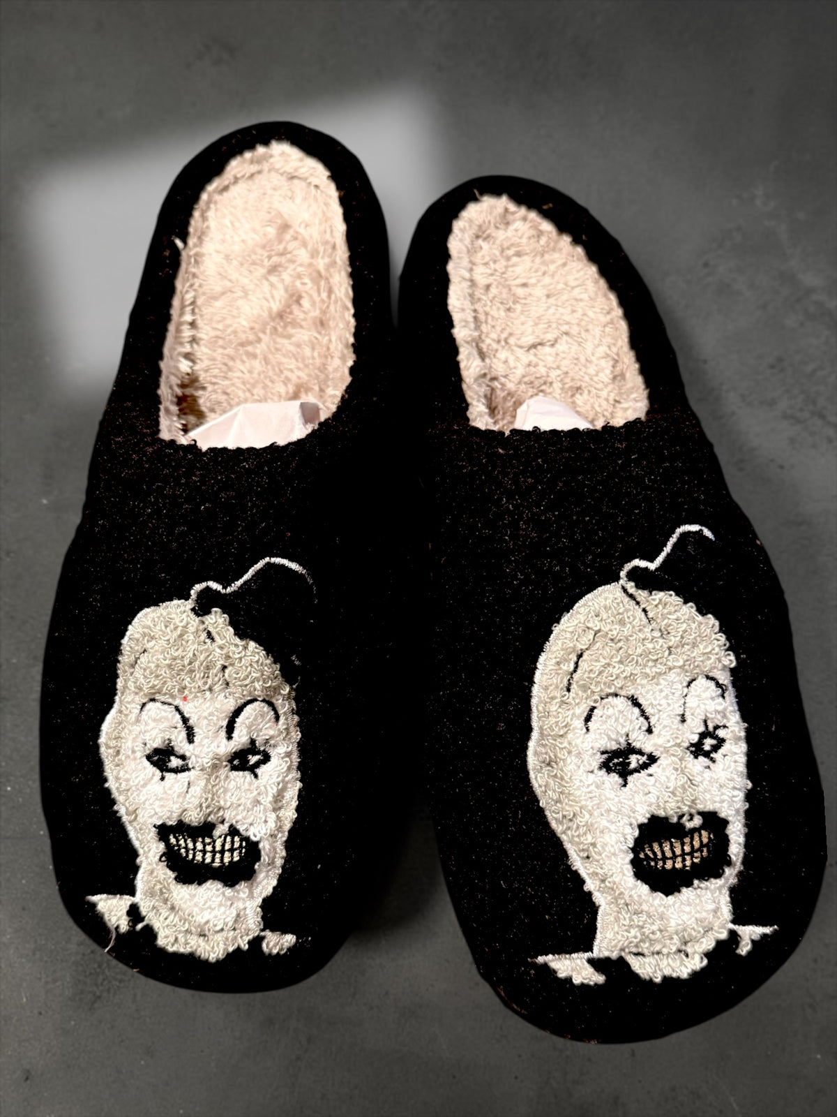 Art The Clown Slippers