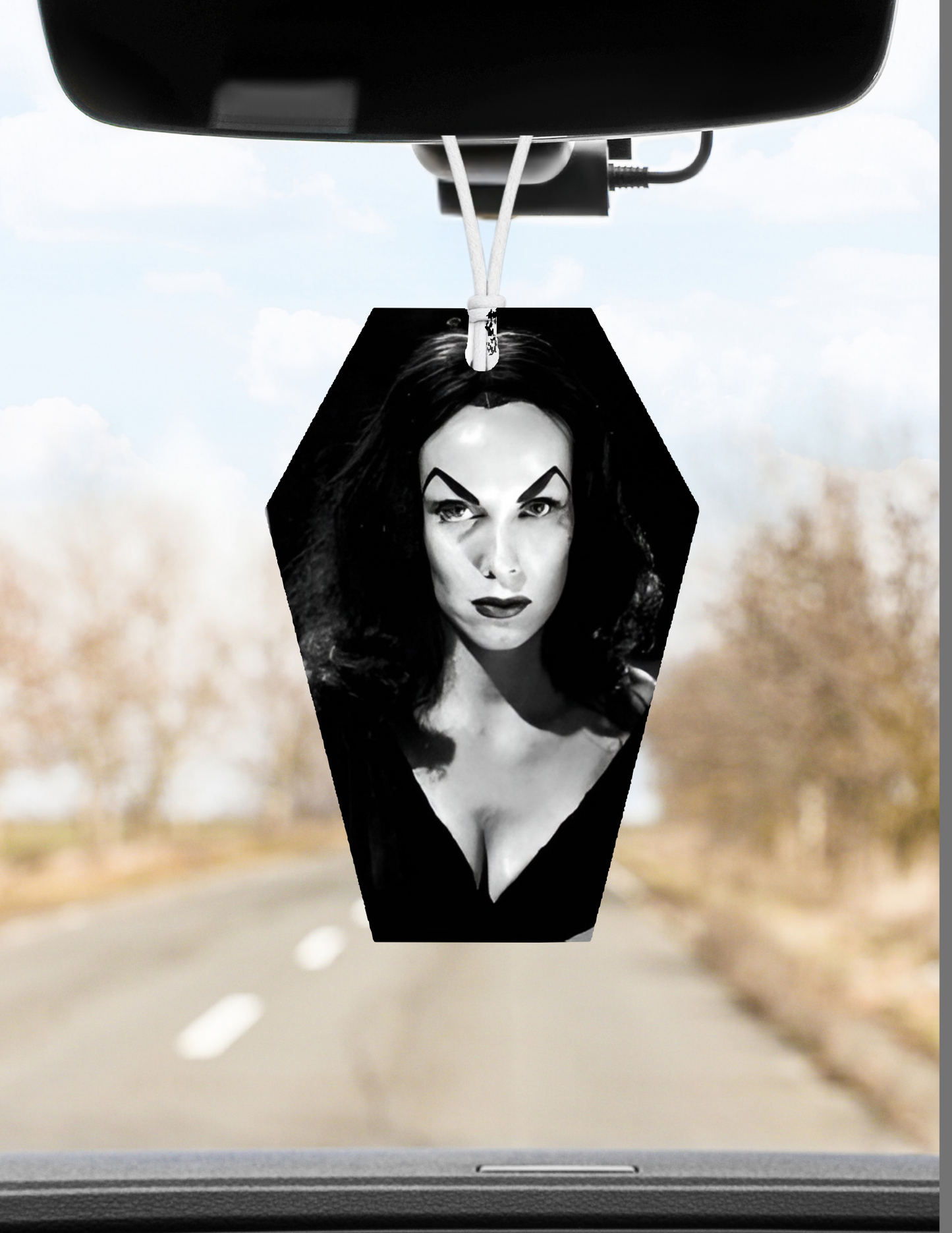 Vampira (Close UP)Air Freshener-lilac Scent